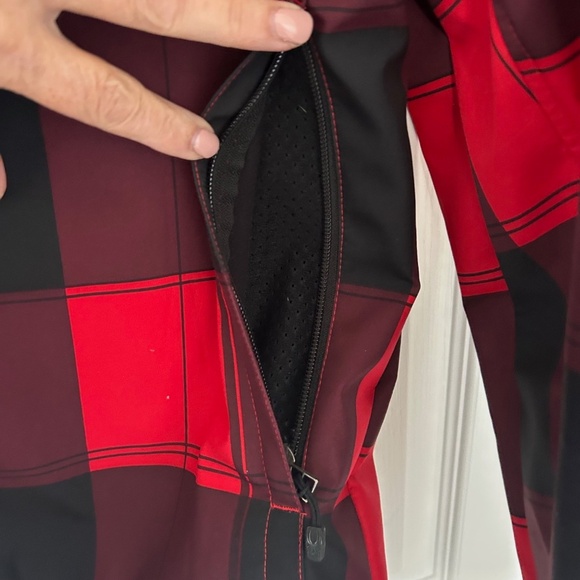 Spyder Shell red and black plaid CANADA, Alpine Canada Jacket - Picture 7 of 11